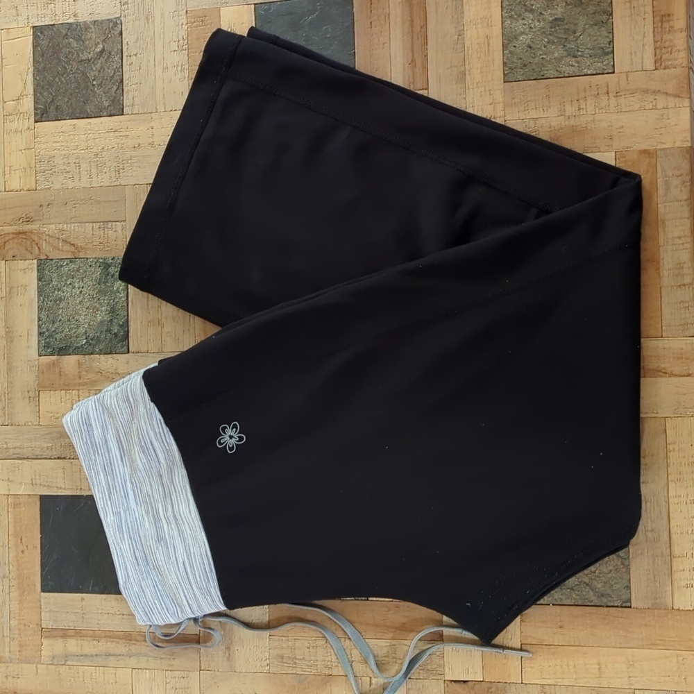 TUFF Athletics Capri Yoga Pants